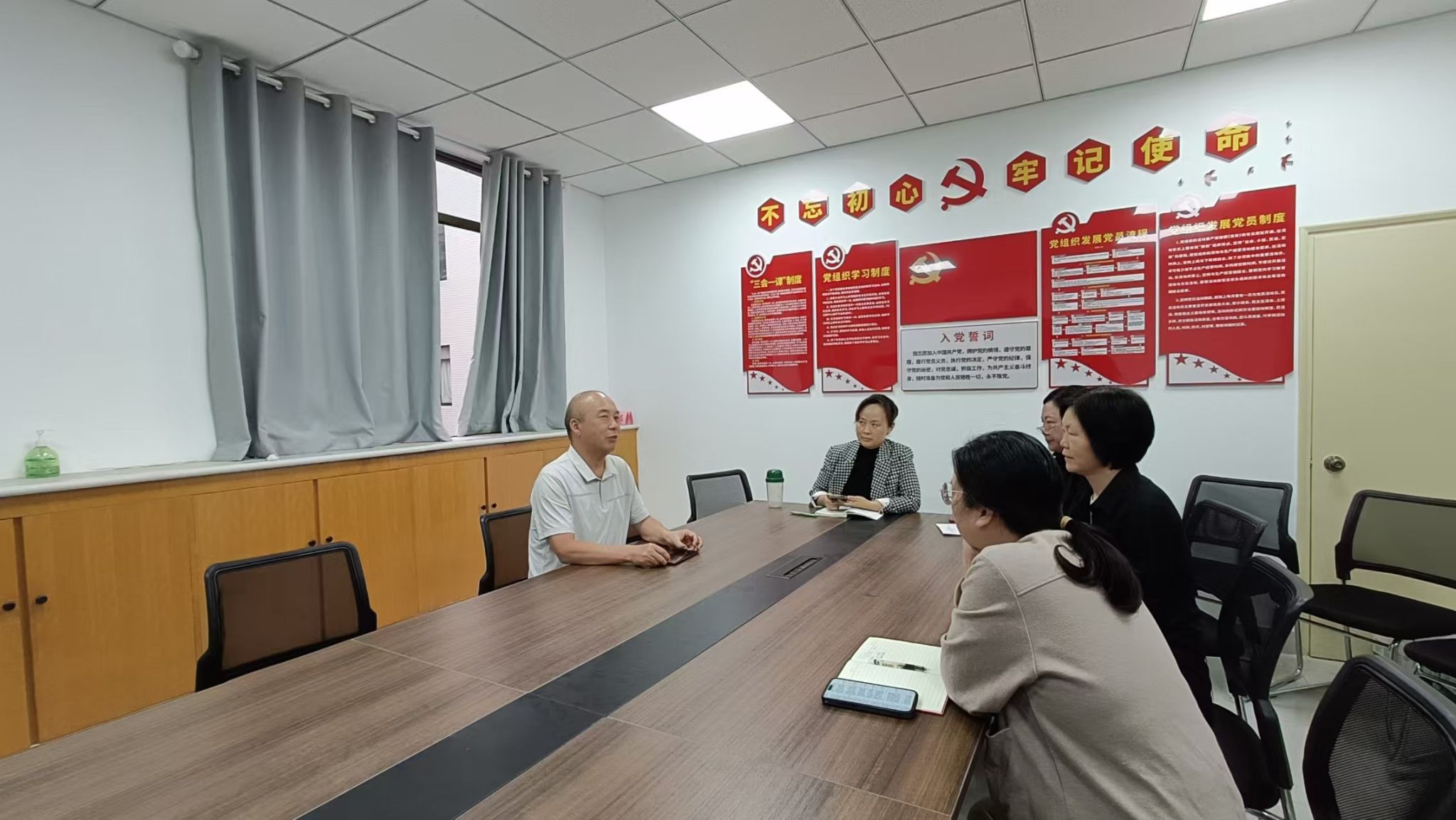 皇冠集团网站